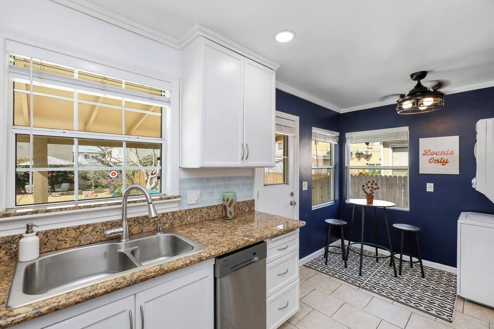 Kitchen #1