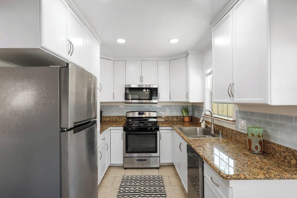 Kitchen #1