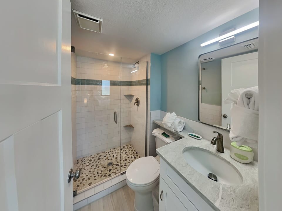 Primary Bathroom - En Suite with Large Walk-In Shower
