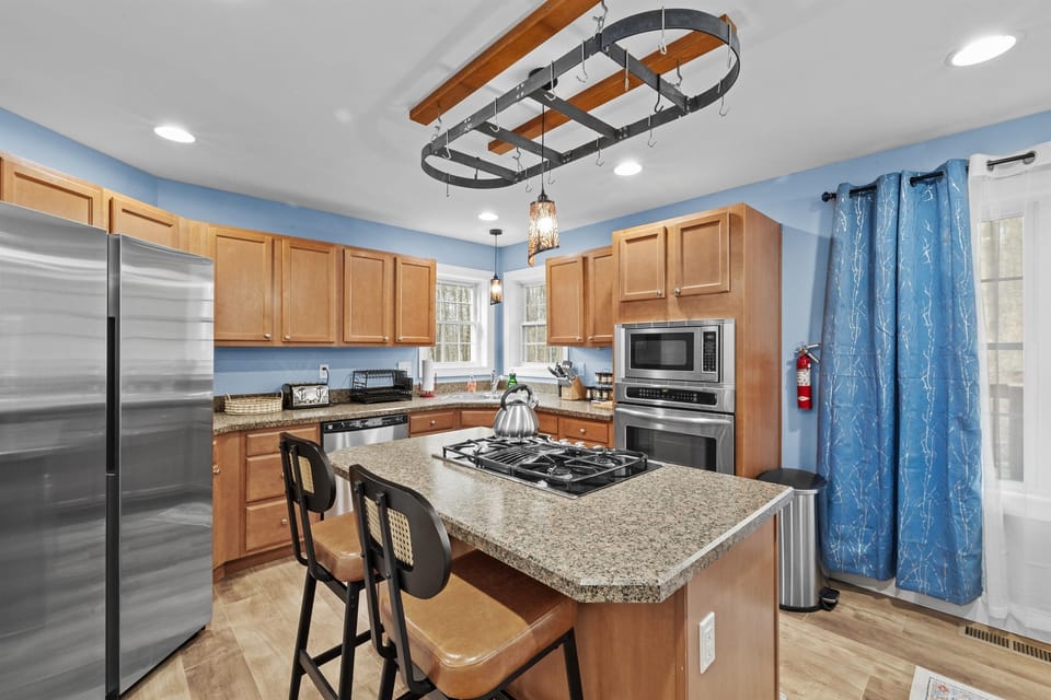 Fully stocked kitchen