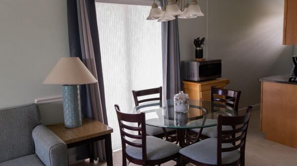Living/Dining/Kitchen area