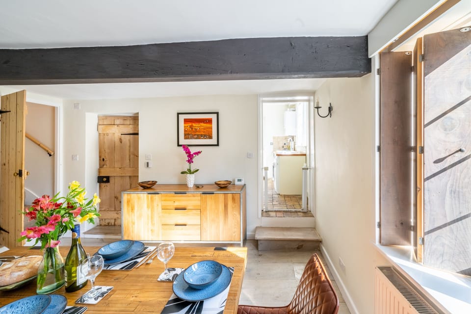 Ground floor: Dining room accessed from kitchen