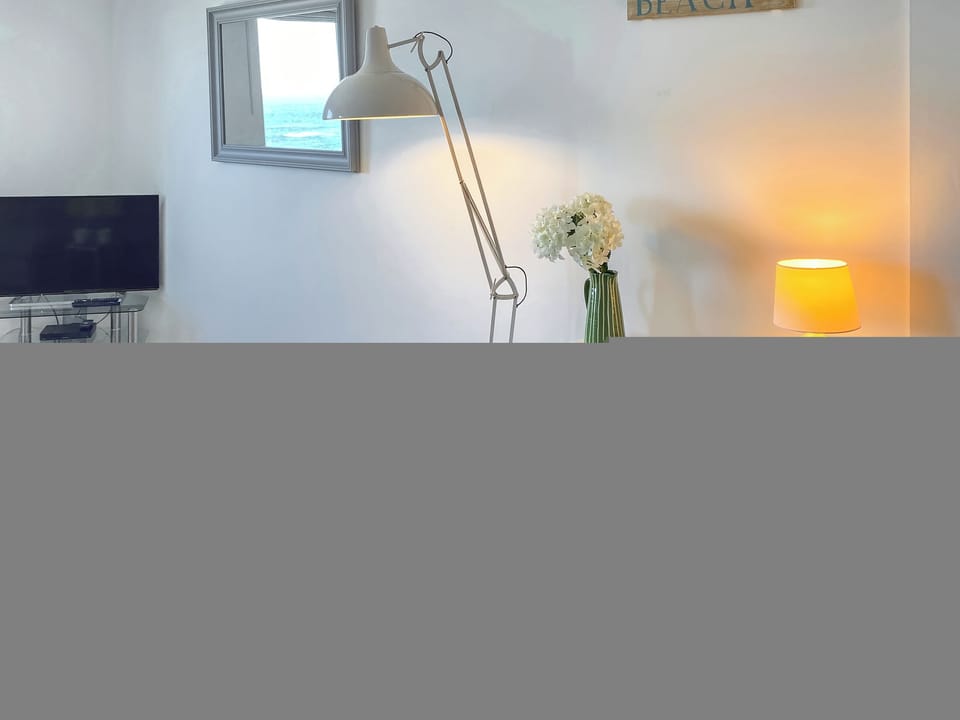 Open plan living space | The Lookout, Sennen