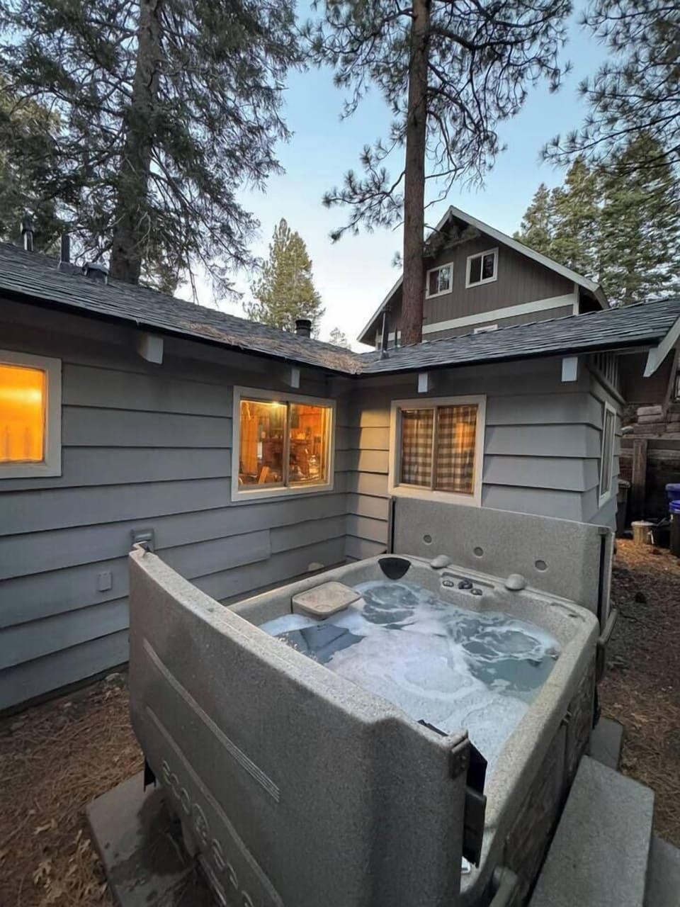 Hot Tub (1)