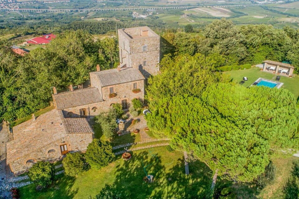 Activities, Amenities, Building Exterior, Garden, Main Entrance, Spring, Summer, Wellness