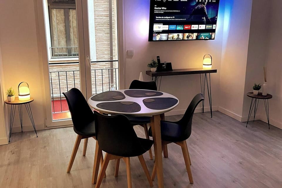 Sala y comedor (2)
