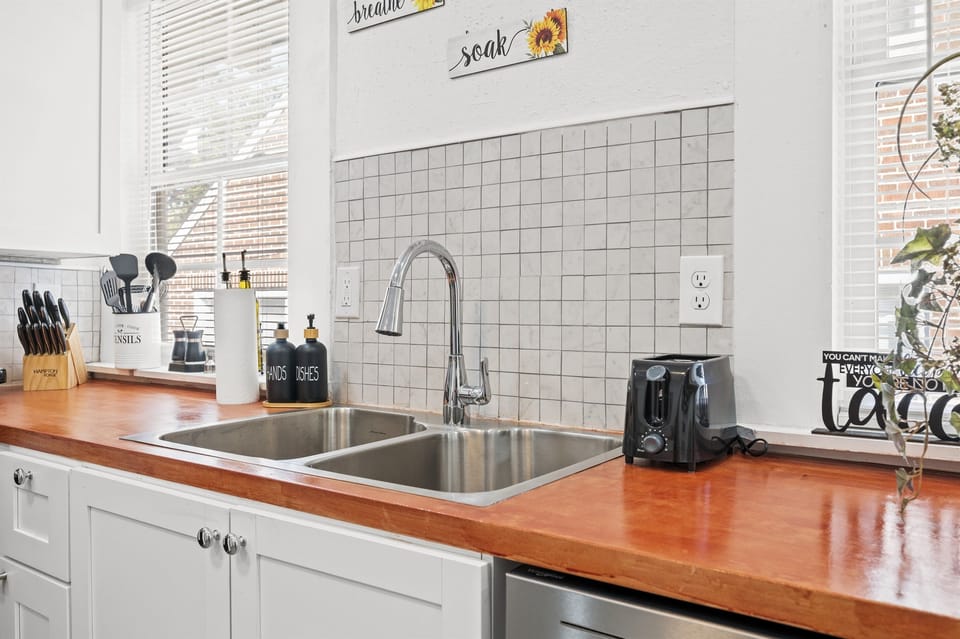 Convenient kitchen setup with a handy toaster, ready for any cooking adventure.