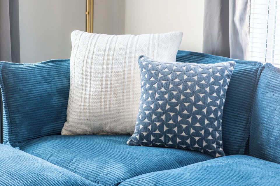 Soft, colorful textures invite you to sink in and unwind—comfort and style in every detail.