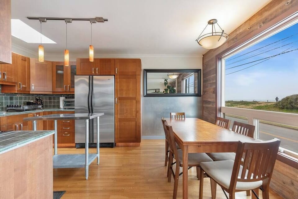 063cd8e2-ce28-4d9d-a49c-1baa952ccd3c