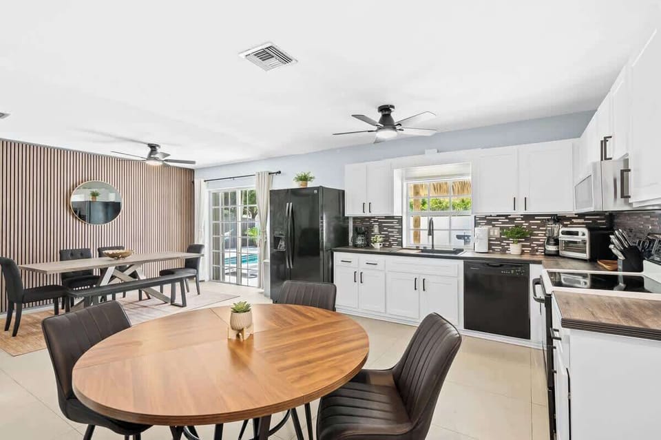 Beautiful open concept with large, dine in kitchen. 