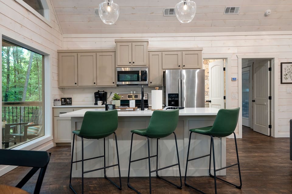 Elegant kitchen with stylish décor and modern functionality.