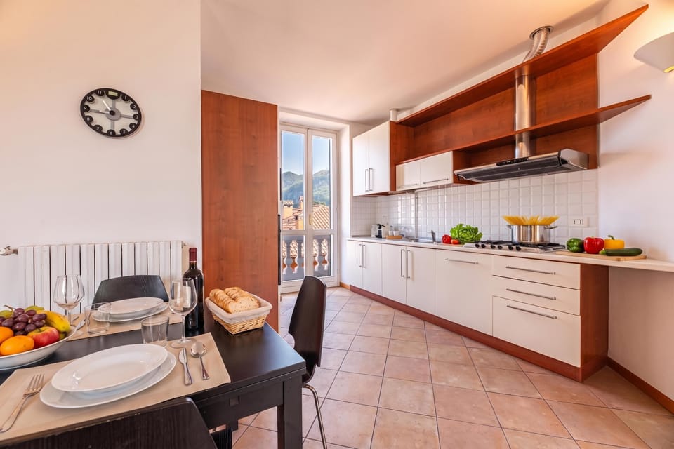 Kitchen and dining area