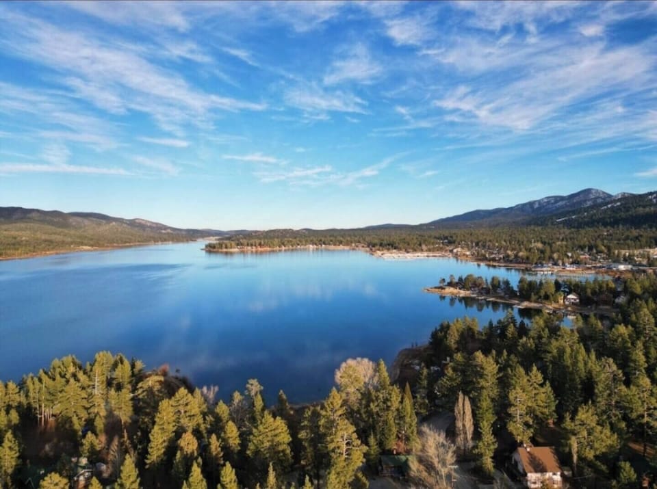 Breathe deep – lake views just around the corner.