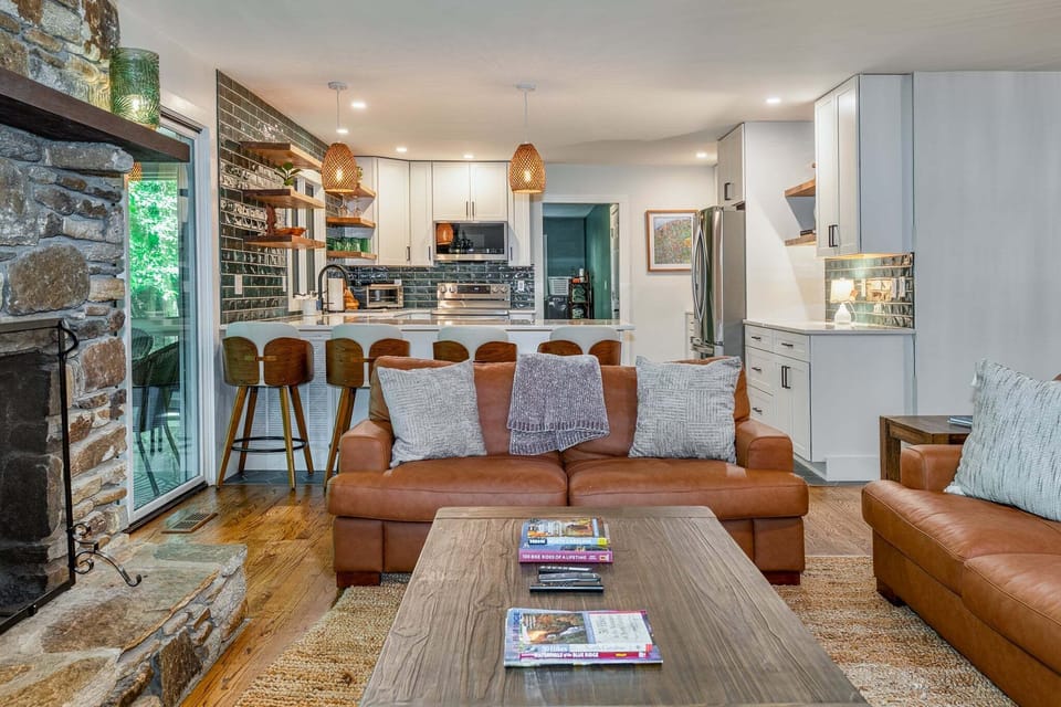 Living Into Kitchen