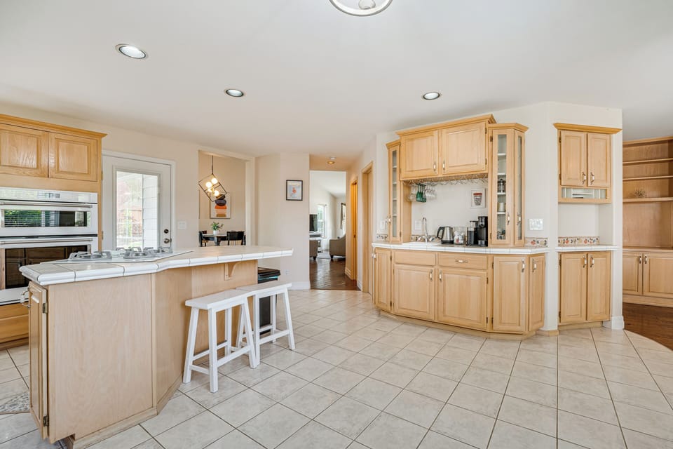 Kitchen | 1st Floor | Cooking Basics | Keurig Coffee Maker
