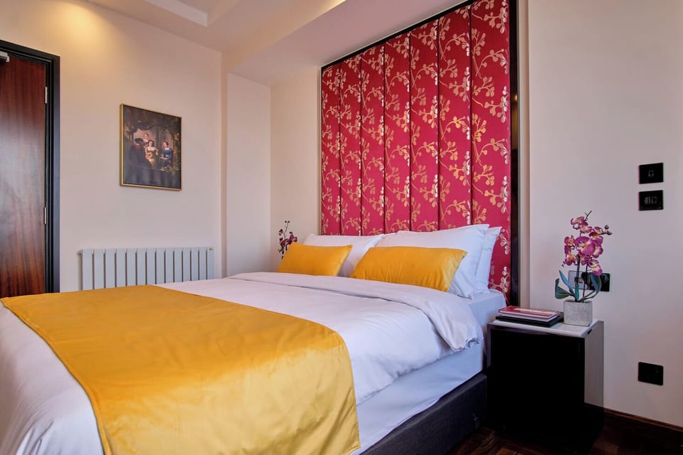 Double bed