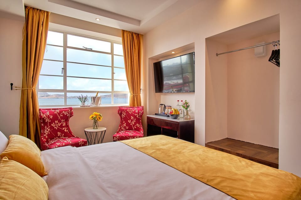 Double bed