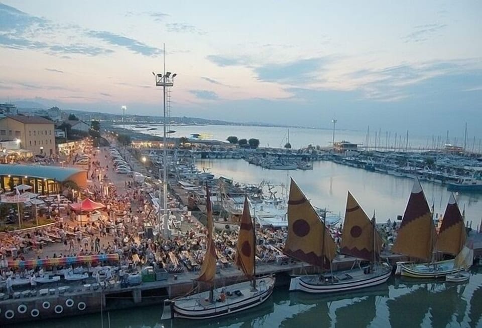 Marina