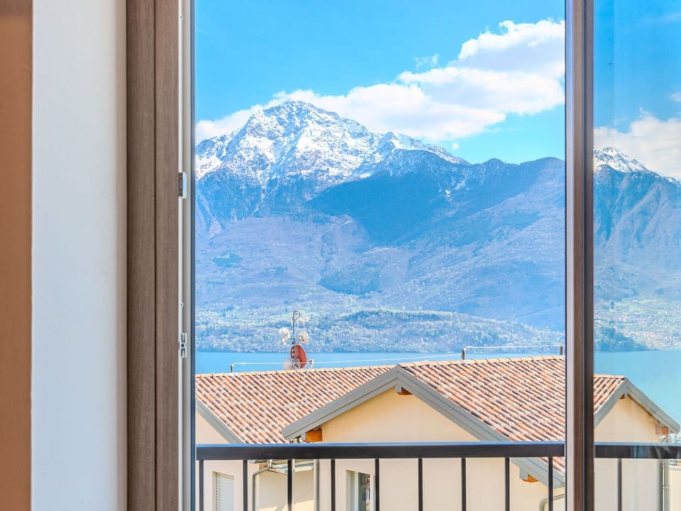 Mountainous Landforms, Mountain, Hill, Mountain Range, Balcony, Ridge, Glass, Fence, Home Door, Eco Hotel