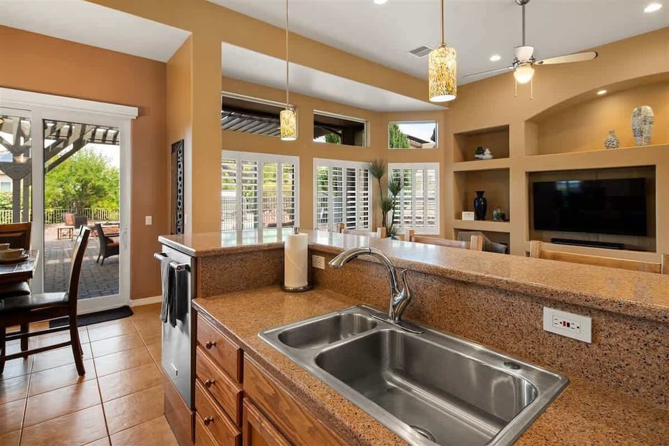 Kitchen Opens to Breakfast Nook & Living Room