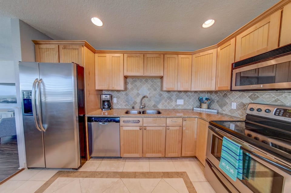 Kitchen  (Upstairs)
