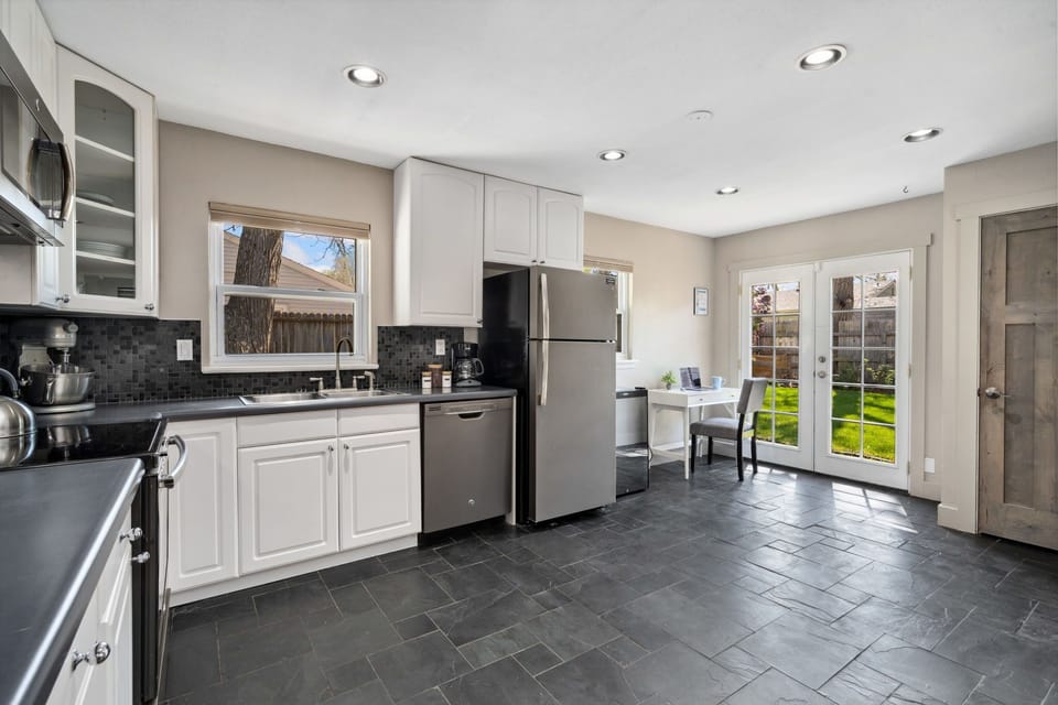 Fully-equipped Kitchen with Stainless Steel Appliances