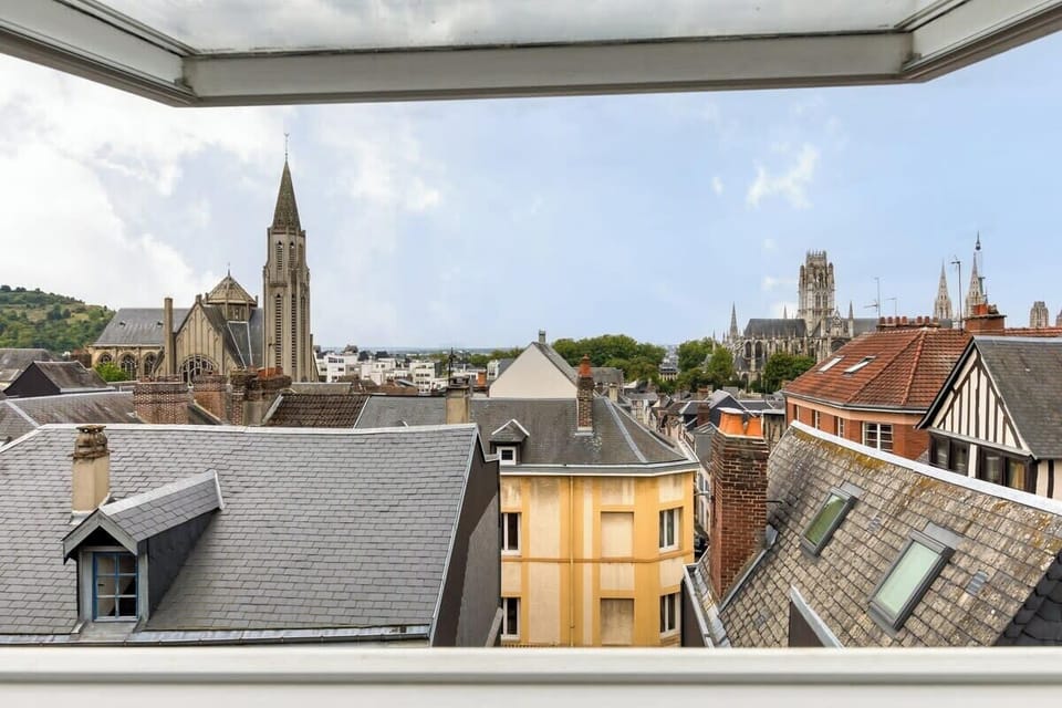 Vue sur les clochers de Rouen