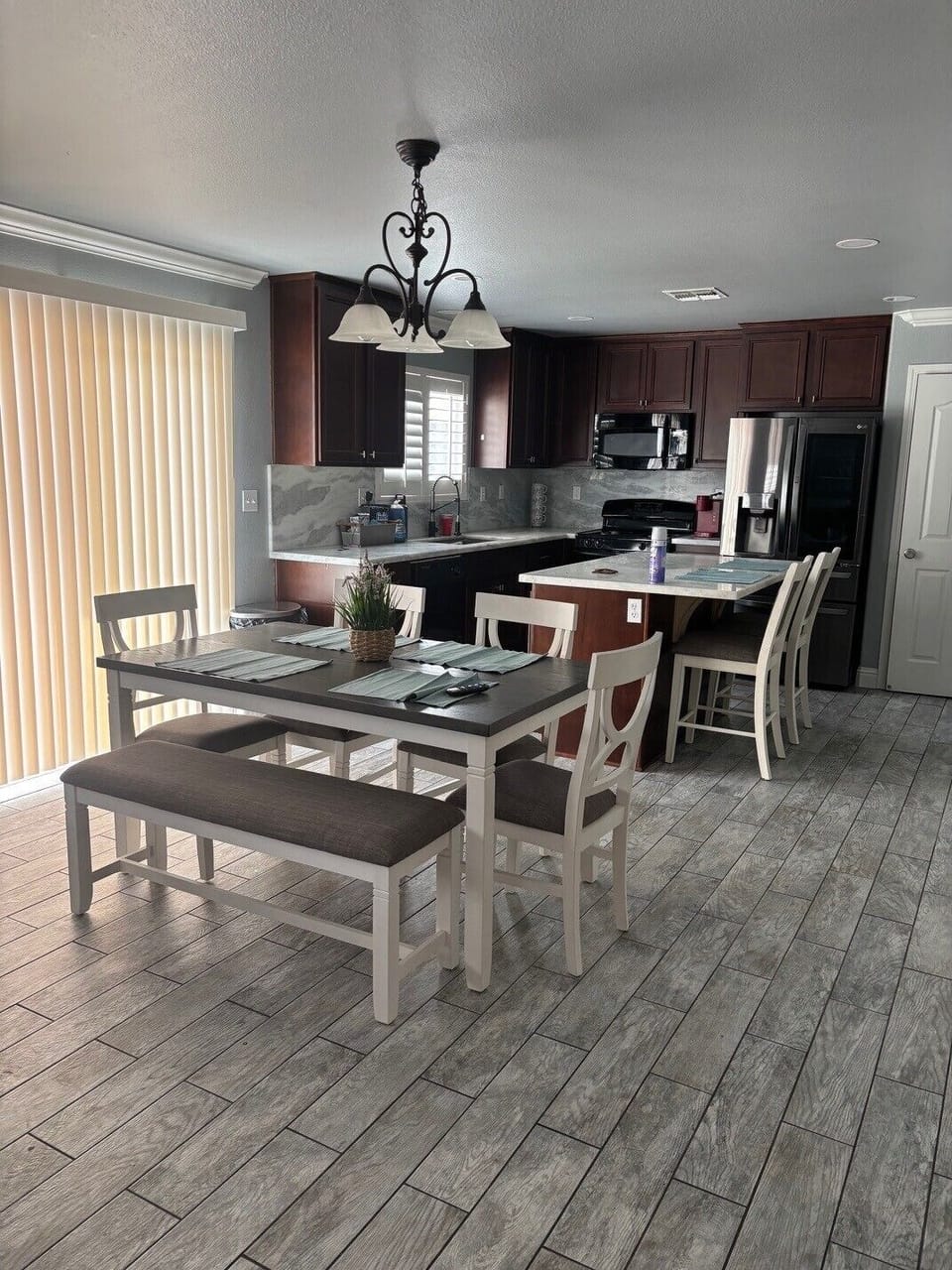 Dining/ Kitchen open concept