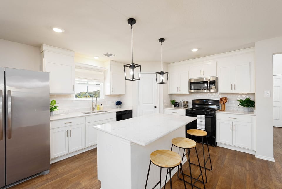 Spacious kitchen for all your cooking needs