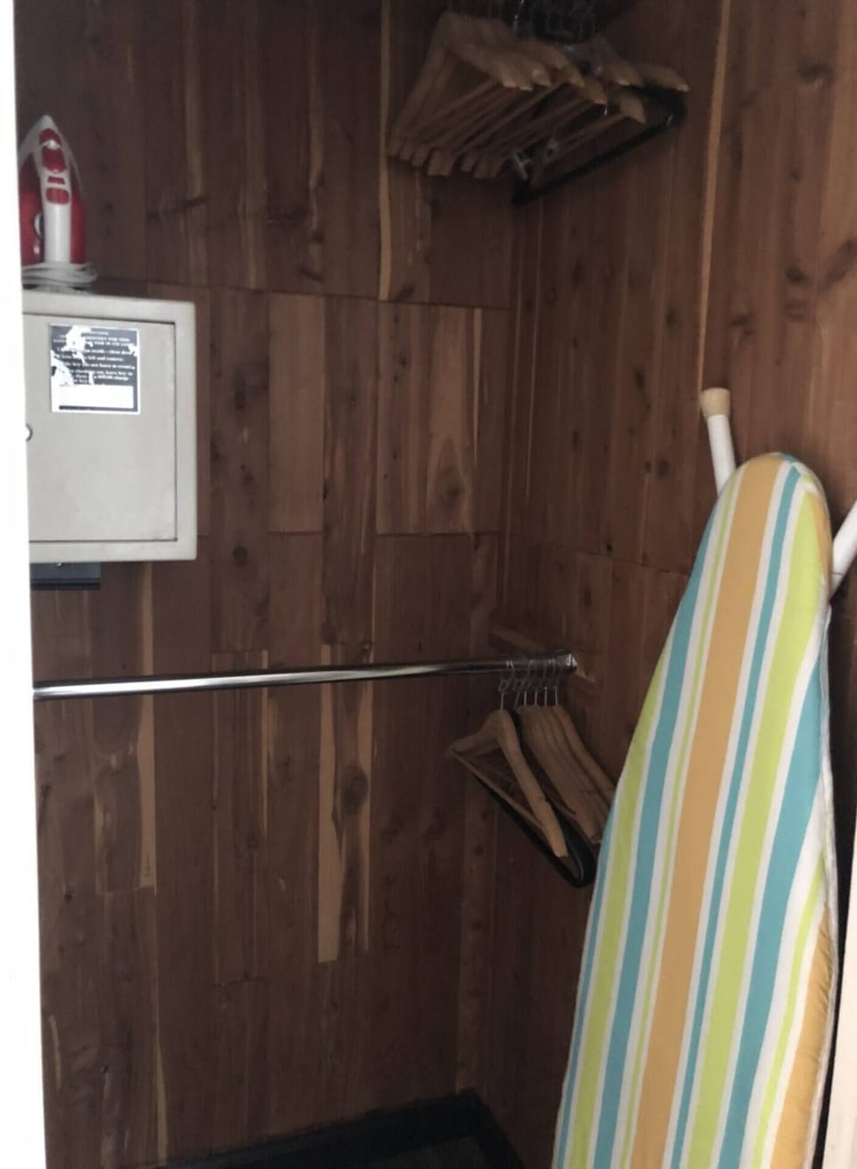 Cedar lined closet .
