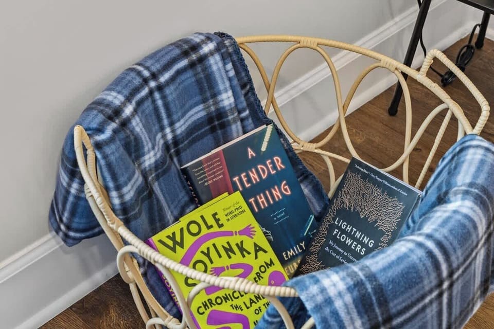 - Cozy reading basket with blankets  
- Thoughtful touches for relaxed stays  
- Comfort-focused amenities for guests  

