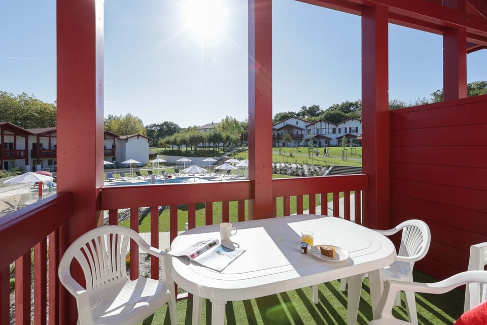 Have your morning coffee looking out at scenery.