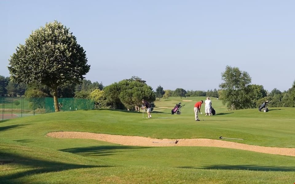 We think you'll love the prime location, right on an 18-hole golf course!