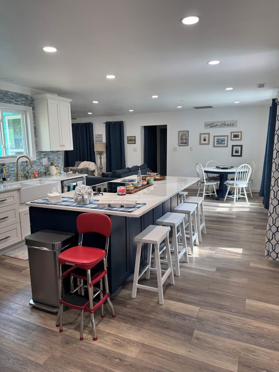 Full Chef's Kitchen
