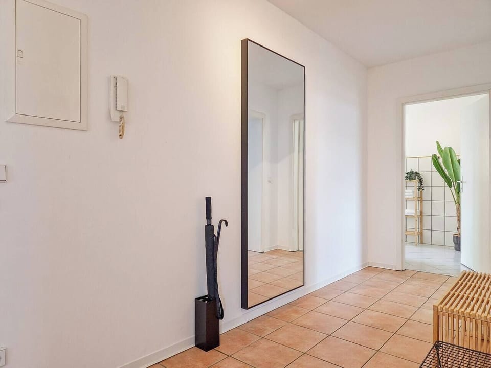 6e2b83a7-5baa-4b26-88c5-f8155d93565a