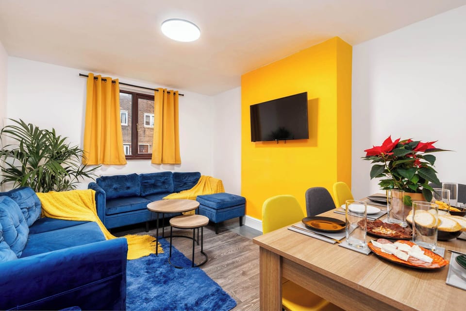 Living and Dining Area