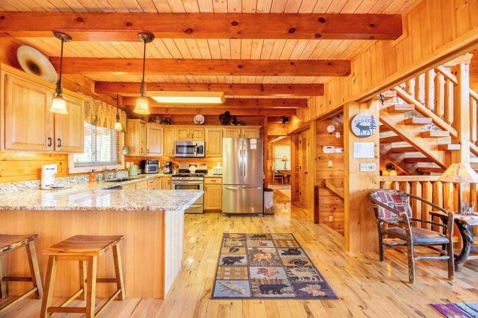 Psalm 2705's fully equipped kitchen