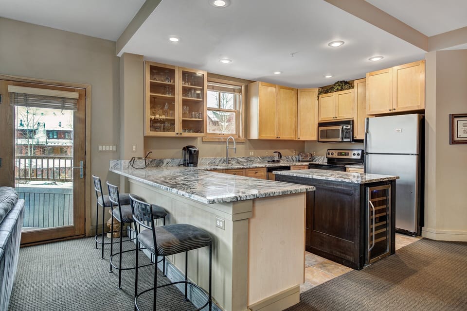Indoors, Kitchen, Appliance, Microwave, Oven