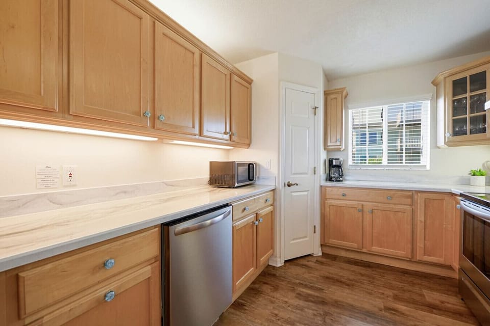 Whip up something delicious in this fully equipped kitchen