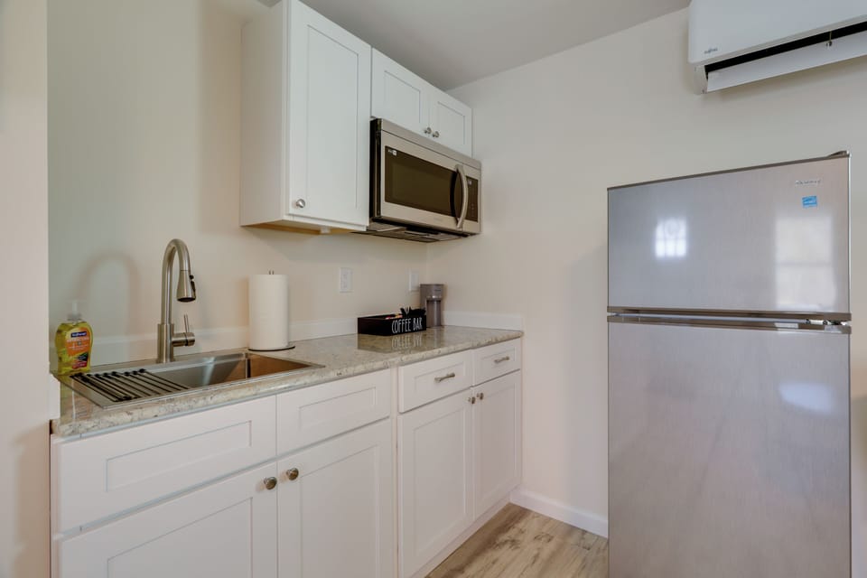 Kitchenette | Keurig Coffee Maker | Toaster Oven | Cooking Basics