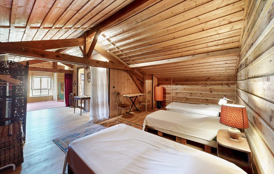 bed