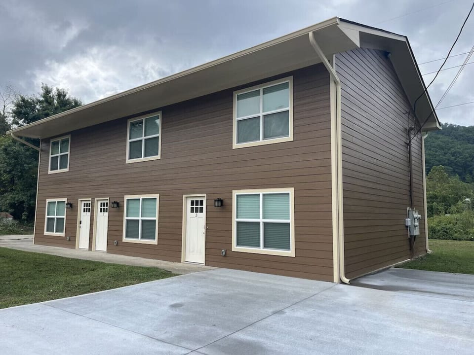 Exterior - Unit 2 is in the middle