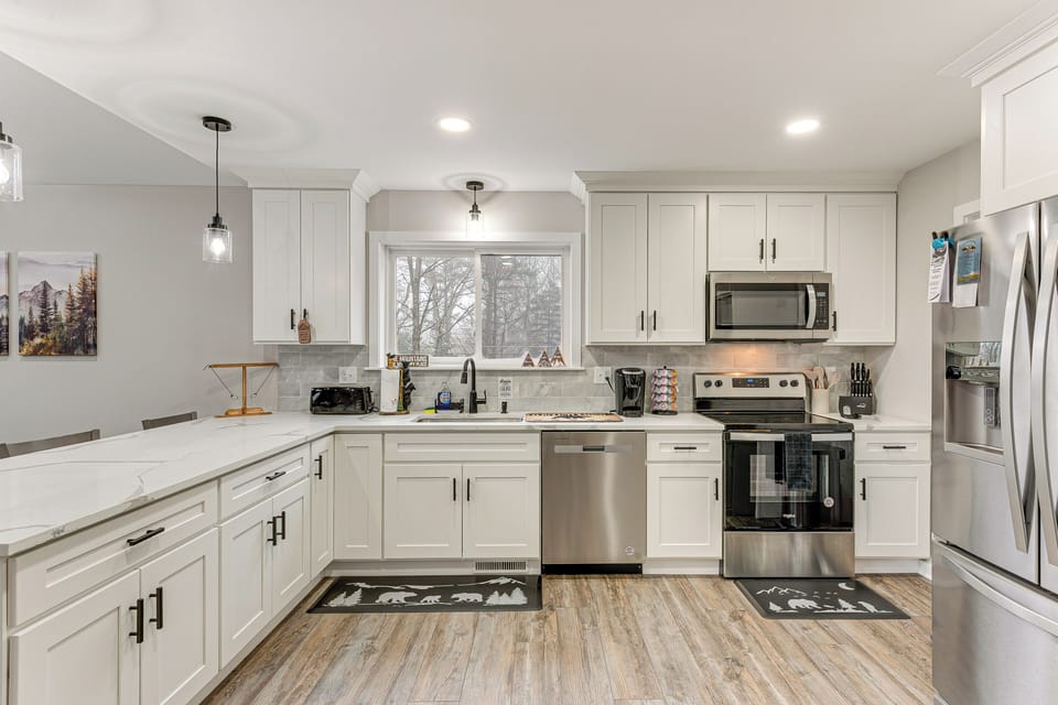 Kitchen | Main Level | Keurig | Toaster