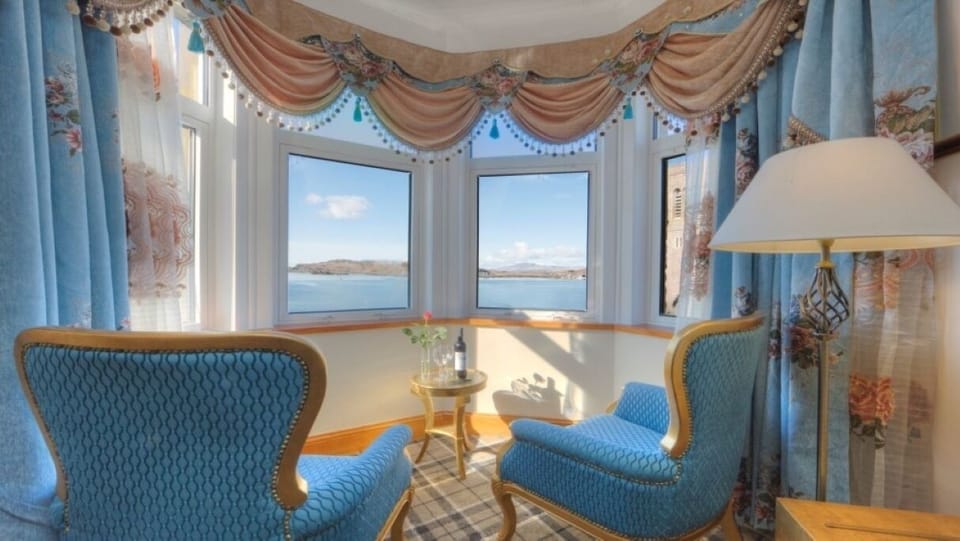 Seating area with sea view