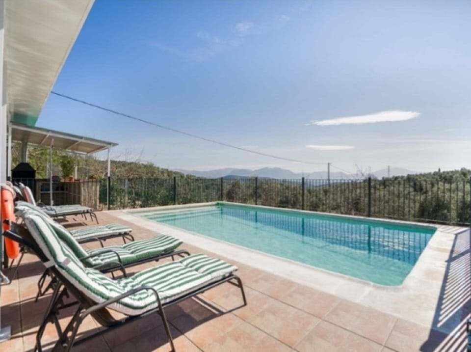 Holiday Home Swimming Pool