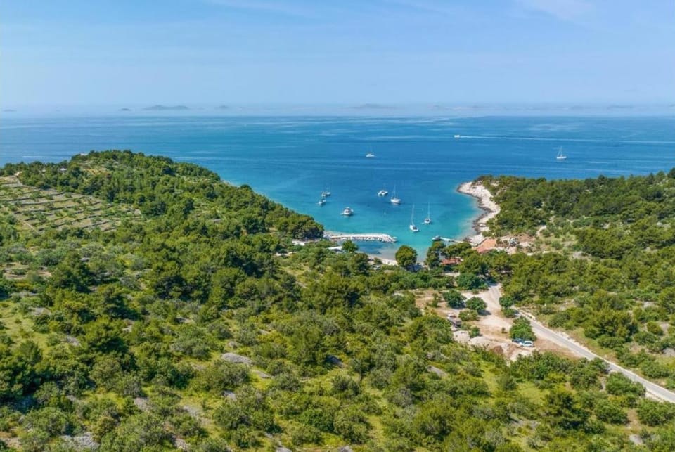 Surroundings [summer] (1-5 km)