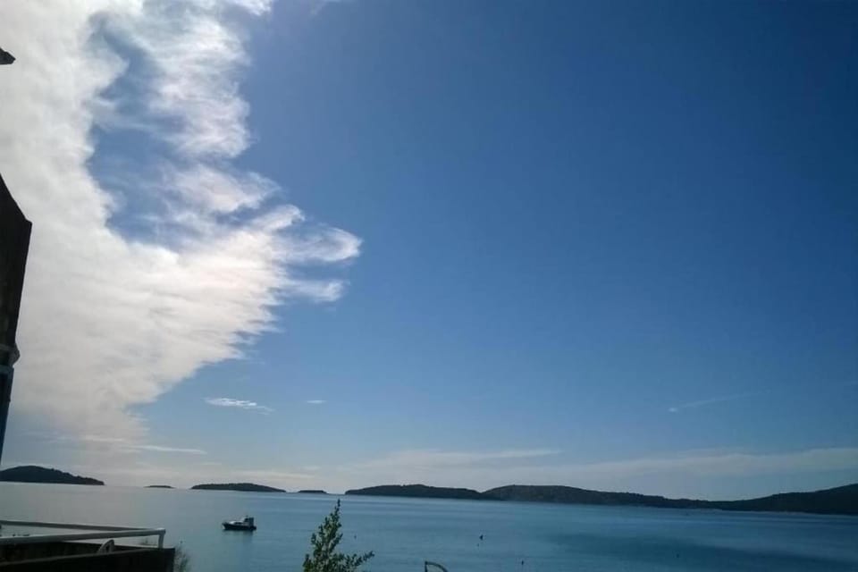 Region [summer] (>5 km)
