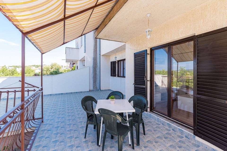 terrace