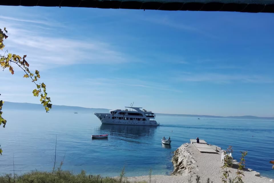 Surroundings [summer] (1-5 km)