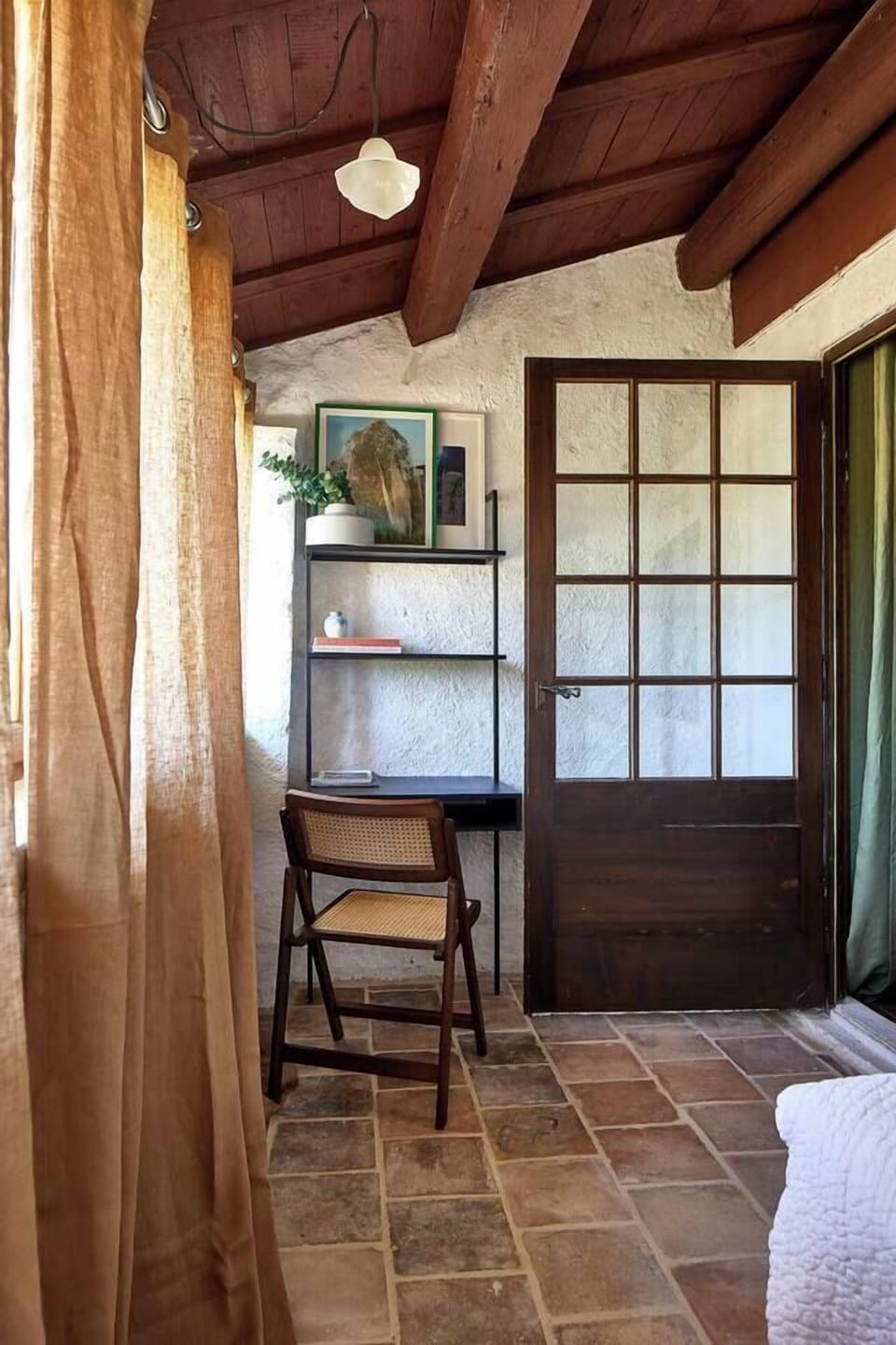 886ce7be-81ac-4675-bdcb-93180938a0c7